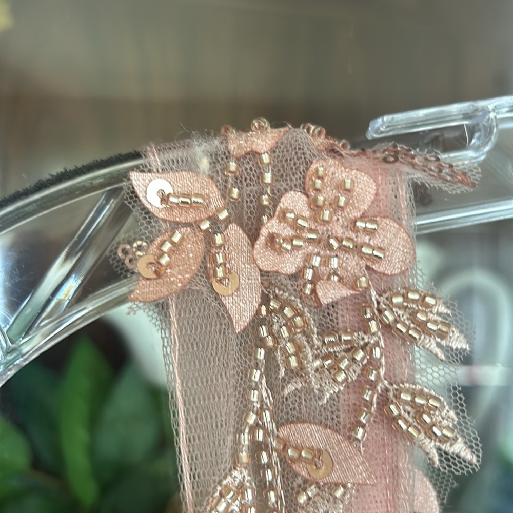 Size M - Picture 7 of 11